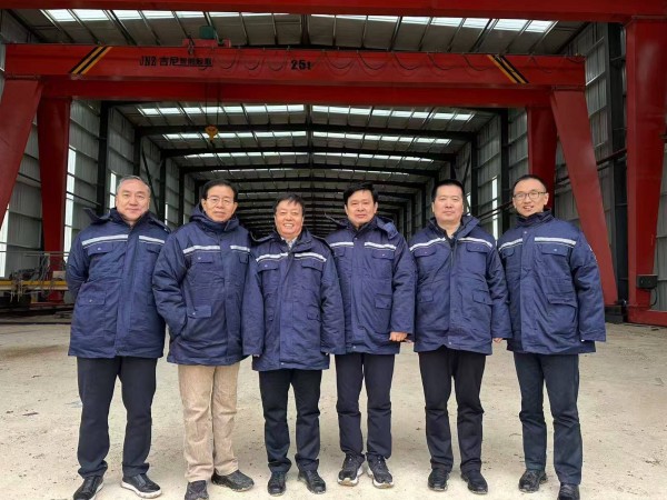 新能源公司董事長趙琰森赴新疆哈密 同華電科工對接洽談業(yè)務(wù)